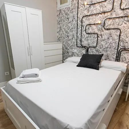 Apartamento En Pleno Centro De Madrid -Ac And Wifi Exterior photo